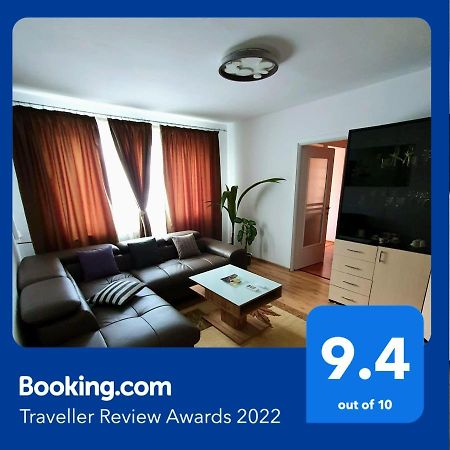 Apartament Cu Regim Hotelier In Dr.Tr. Severin Дробета-Турну-Северин Екстер'єр фото