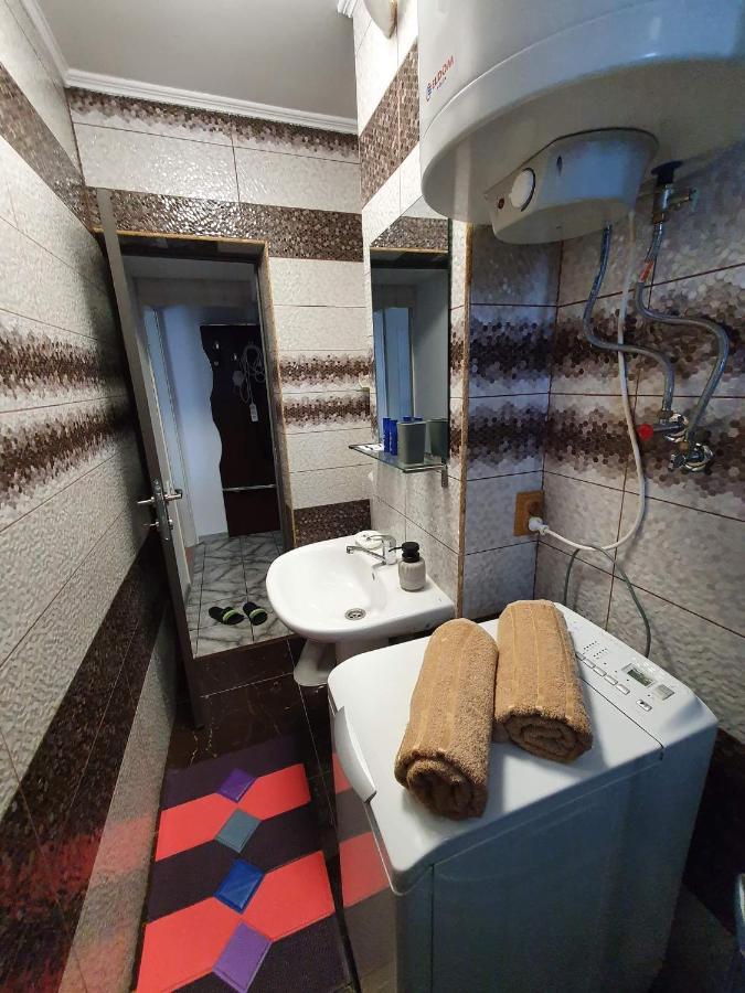 Apartament Cu Regim Hotelier In Dr.Tr. Severin Дробета-Турну-Северин Екстер'єр фото